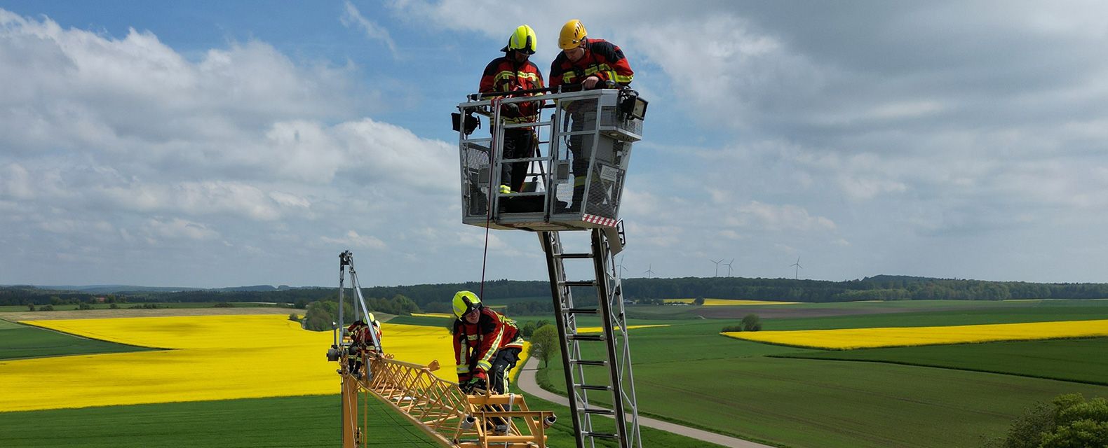 Seilrettung Ulm Bild von Schulung auf einem Baukran Nellingen